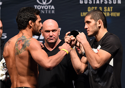 Adriano Martins and Islam Makhachev